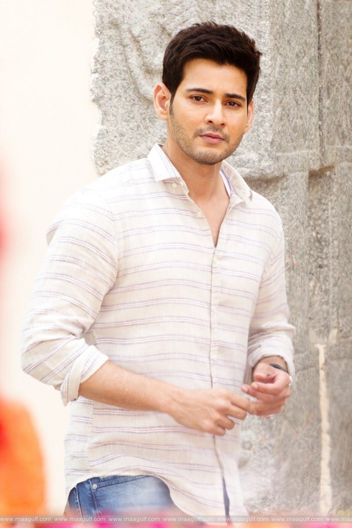 9 బాలీవుడ్ ఎంట్రీ ఇవ్వనున్న మహేష్!?