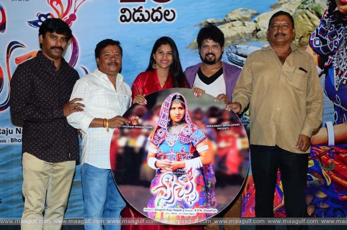 9 ‘స్వేచ్ఛ’ ఉంటేనే ఆడపిల్లలు అన్ని రంగాల్లో రాణిస్తారు - కథానాయిక మంగ్లీ