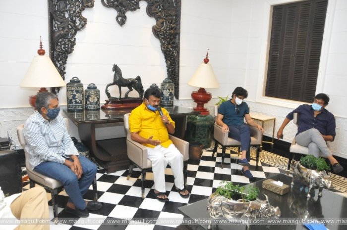 చిరంజీవి ఇంట్లో సినీ పరిశ్రమ సమావేశం