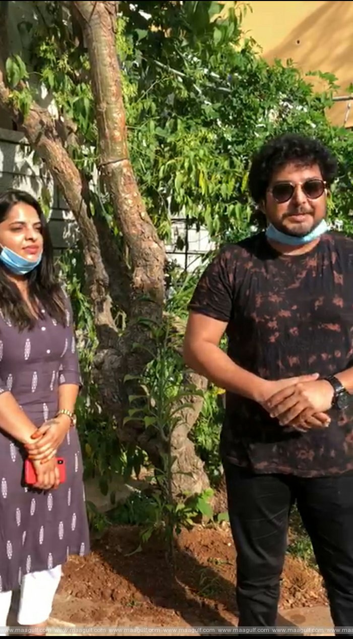 9 గ్రీన్ ఇండియా ఛాలెంజ్ ను స్వీకరించి మొక్కలు నాటిన హీరో తనీష్ అల్లాడి