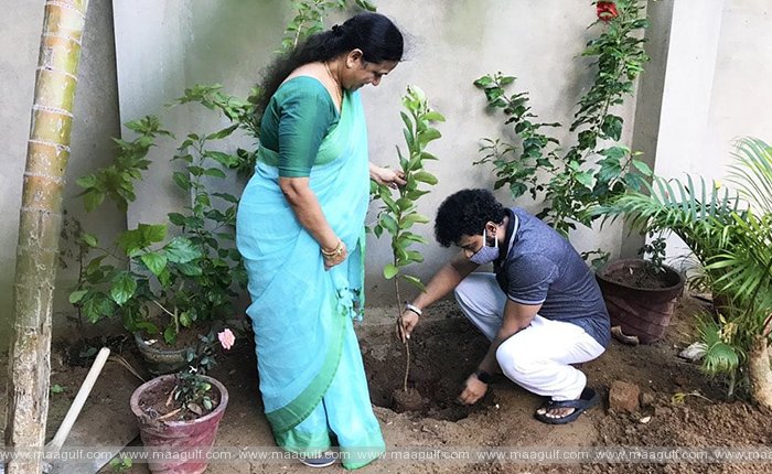 గ్రీన్ ఇండియా ఛాలెంజ్ ను స్వీకరించిన దేవిశ్రీ ప్రసాద్