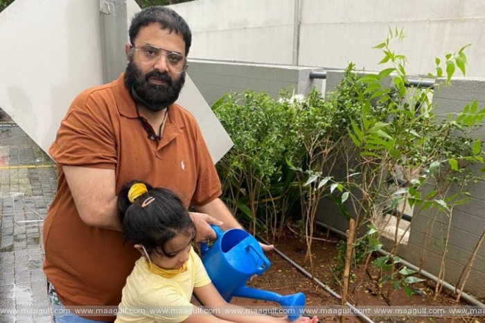 గ్రీన్ ఇండియా ఛాలెంజ్ లో భాగంగా మొక్కలు నాటిన కృష్ణుడు