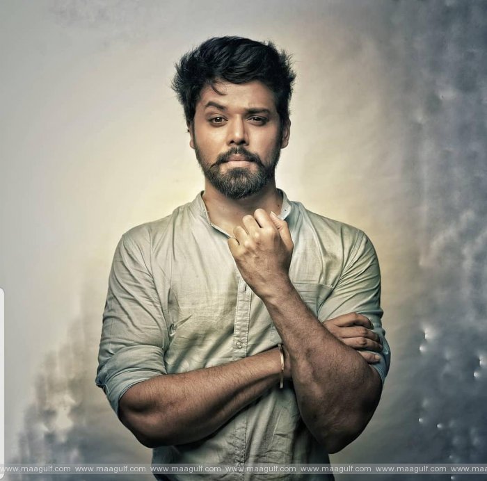 9 నందు, రష్మీ జంటగా బొమ్మ బ్లాక్ బస్టర్ టైటిల్ మోషన్ పోస్టర్ విడుదల