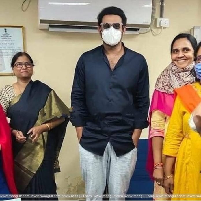 9 ఖైరతాబాద్ ఆర్టీఏ ఆఫీస్లో ప్రభాస్