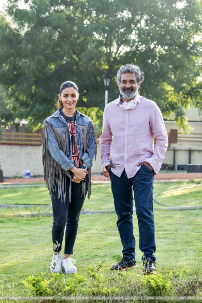 9 ఎట్టకేలకు అలియా మొదలు పెట్టింది !