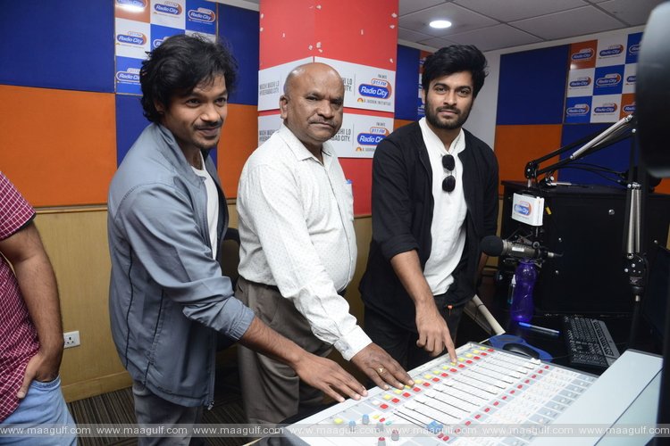 \'మెరిసే మెరిసే\' చిత్రంలోని \'నిన్నే నేనిలా\' సెకండ్ సాంగ్ విడుదల!!