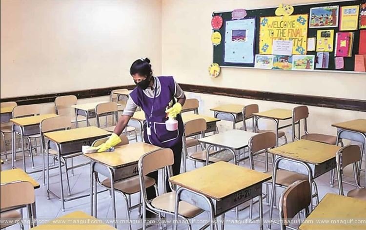 తెలంగాణ వ్యాప్తంగా రేపటి నుంచి స్కూళ్ళు