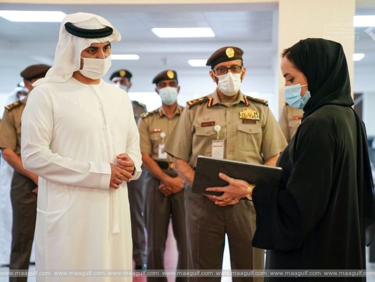 Maktoum bin Mohammed visits GDRFA headquarters in Dubai