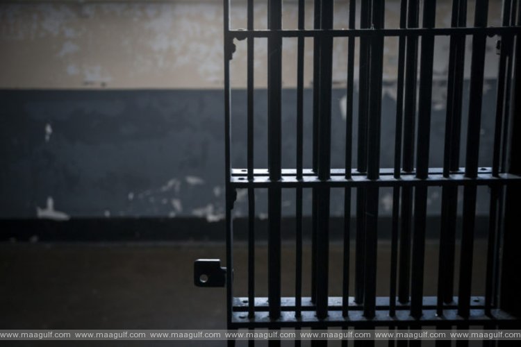 చిన్నారికి వేధింపులు: వ్యక్తికి ఐదేళ్ళ జైలు