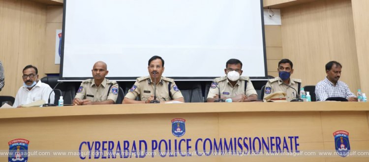 1 చైనా దేశస్థుల ఆట కట్టించిన సైబరాబాద్ పోలీస్...