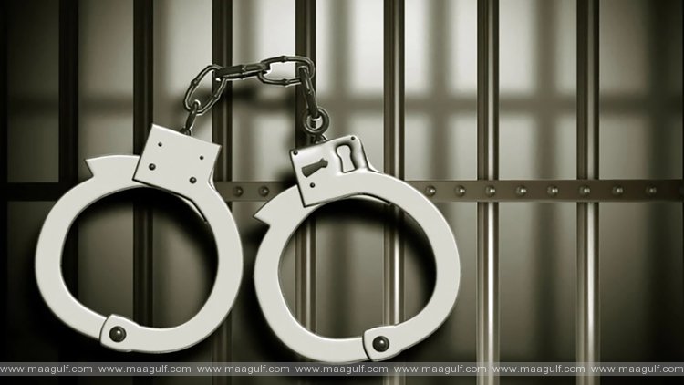 దొంగతనం కేసులో మహిళ, ముగ్గురు చిన్నారులు