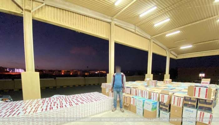 20,000 బాక్సుల నిషేధిత సిగరెట్ల సీజ్