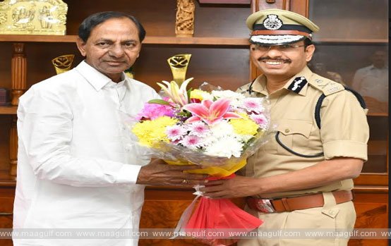 కేసీఆర్‌ను కలిసిన పలువురు ఉన్నతాధికారులు