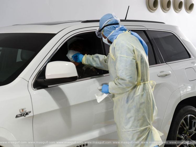 కొత్త కోవిడ్ 19 డ్రైవ్ త్రూ వ్యాక్సినేషన్ సెంటర్ ప్రారంభం