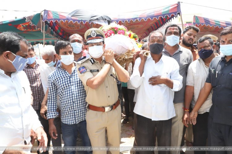ఏఎస్ఐ మహిపాల్ మృతి..నివాళులర్పించిన సీపీ సజ్జనార్