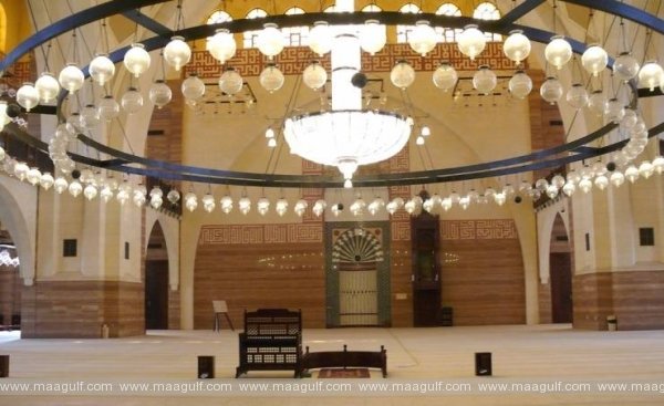 కోవిడ్ నిబంధ‌న‌లు పాటించ‌ని 4 మ‌సీదుల మూసివేత‌