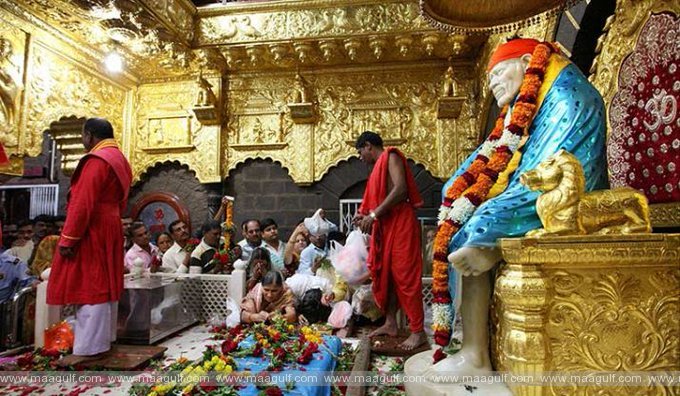 కరోనా తీవ్రత: నేటి రాత్రి నుంచి షిరిడీలో సాయి ఆలయం మూసివేత