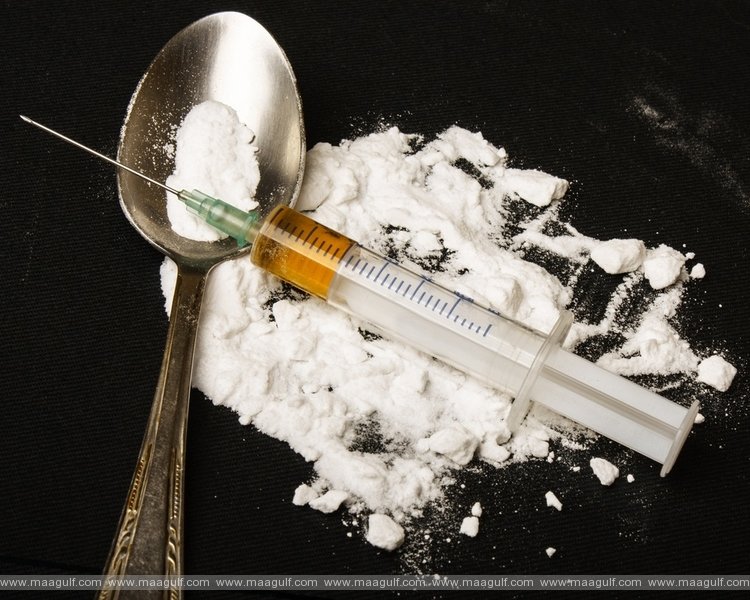 కర్ణాటకలో సంచలనం రేపుతున్న డ్రగ్స్ రాకెట్..