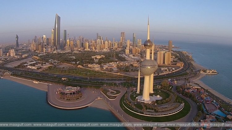 విదేశాల నుంచి టీచర్లను దిగుమతి చేసుకోవడాన్ని నిలిపేసిన కువైట్