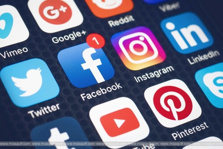 న‌కిలీ ఉత్ప‌త్తుల అమ్మ‌కాలతో ప‌లు సోష‌ల్ మీడియా అకౌంట్ల మూసివేత‌