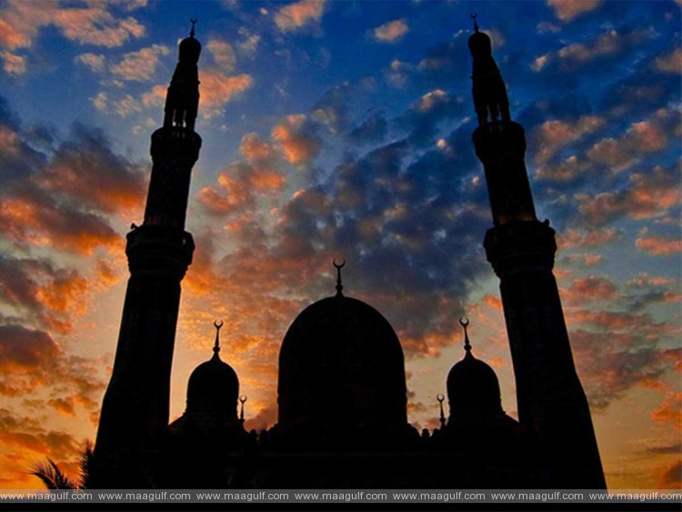 కోవిడ్ రూల్స్ బ్రేక్..మూడు మసీదుల మూసివేత