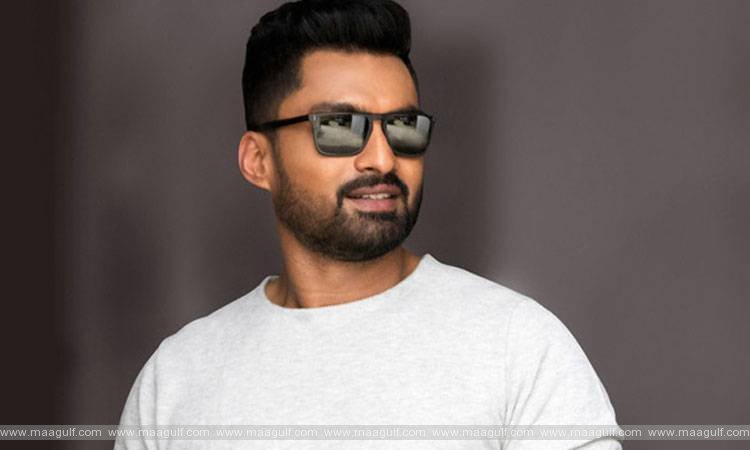 మూడు గెటప్స్‌లో హీరో కళ్యాణ్ రామ్!