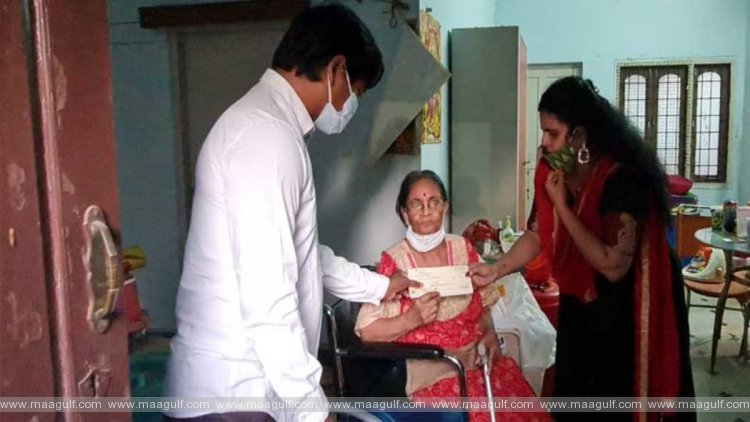 సినీ నటి పావలా శ్యామలకు చిరంజీవి ఆర్థిక సాయం