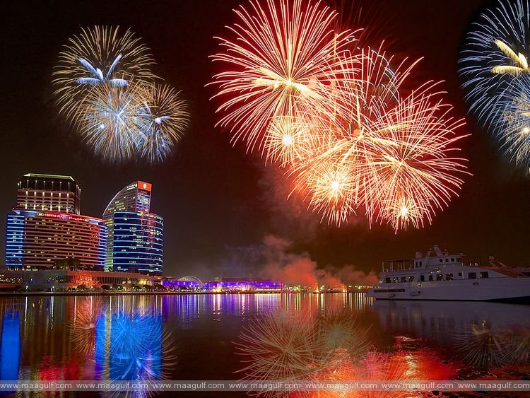 లైసెన్సు లేని ఫైర్ వర్క్స్: ఏడాది జైలు,100000 దిర్హాముల జరీమానా