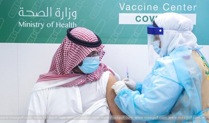 50 ఏళ్ళ వయసు పైబడ్డ సౌదీ నివాసితులకు రెండో డోస్ వ్యాక్సినేషన్