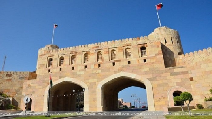 కమర్షియల్ యాక్టివిటీస్ మీద నిషేధం తొలగింపు