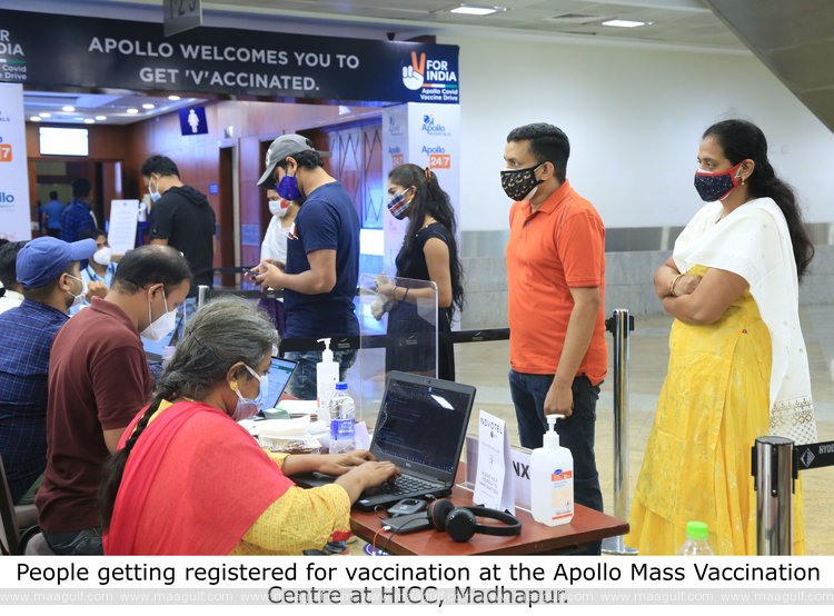 తెలంగాణలో 2,00,000 మందికి వ్యాక్సినేషన్ అందించిన అపోలో హాస్పిటల్స్