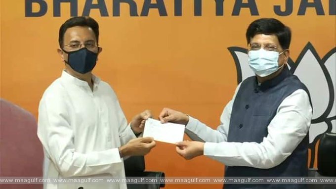 రాహుల్ గాంధీ ని దెబ్బకొట్టిన స్నేహితుడు