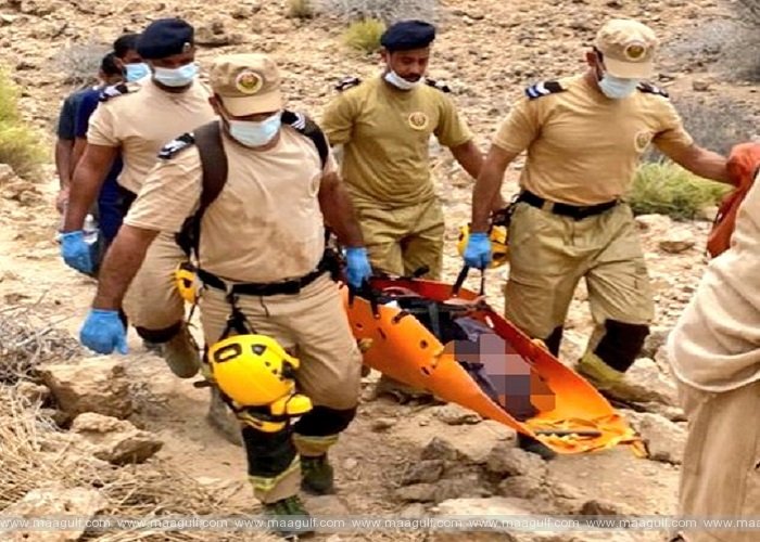 గాయపడ్డ మహిళను రక్షించిన అధికారులు