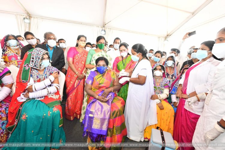 గిరిజనుల సమక్షంలో రెండో డోసు వ్యాక్సిన్ తీసుకున్న తెలంగాణ గవర్నర్