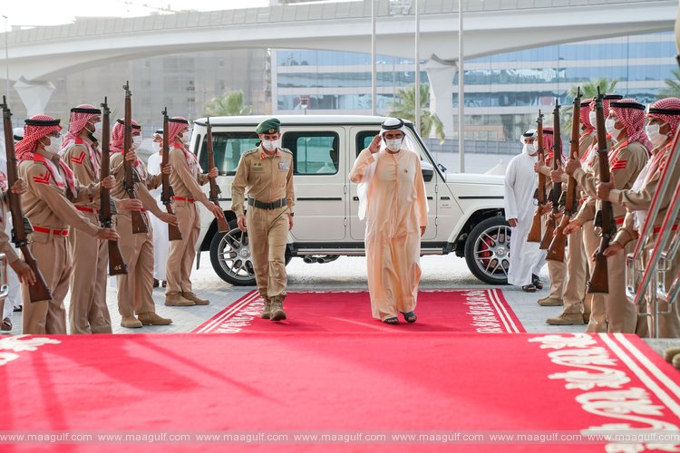 Sheikh Mohammed visits Dubai Police headquarters