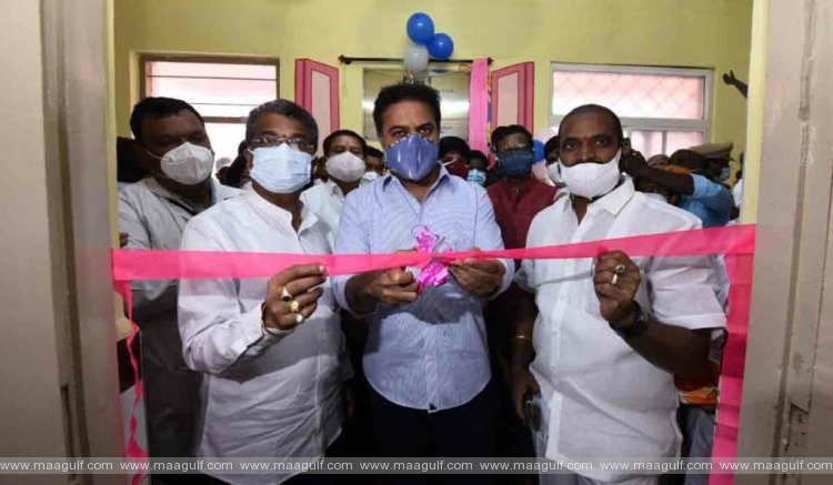 పలు అభివృద్ధి పనులను ప్రారంభించిన మంత్రి కేటీఆర్