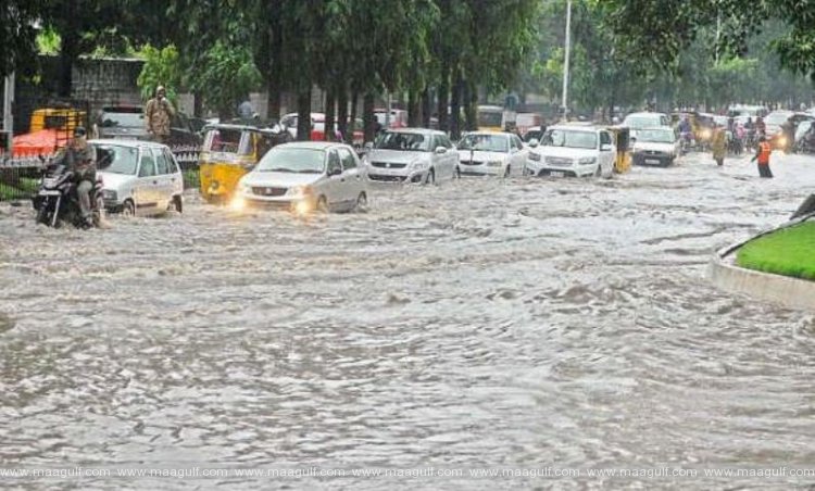 తెలంగాణలో బీభత్సం సృష్టిస్తున్న వర్షాలు