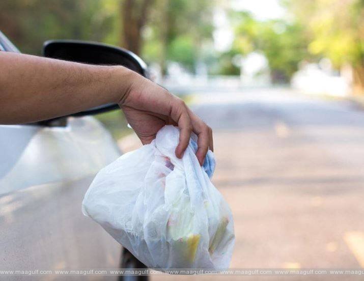చెత్త పారవేసినందుకు 170 మంది మోటరిస్టులకు 1,000 దిర్హాముల చొప్పను జరీమానా