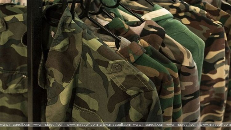 అక్రమంగా మిలిటరీ యూనిఫాంలు విక్రయిస్తున్న వస్త్ర దుకాణం మూసివేత