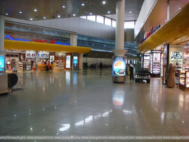 వ్యాక్సిన్ తీసుకోకుంటే విదేశీ ప్రయాణాలకు నో పర్మిషన్