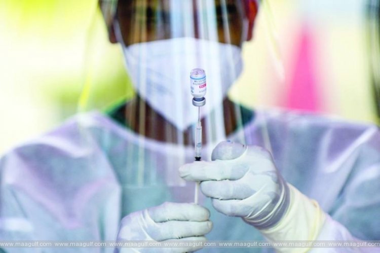 వ్యాక్సిన్ డోసుల మధ్య సమయాన్ని తగ్గించిన ఒమన్