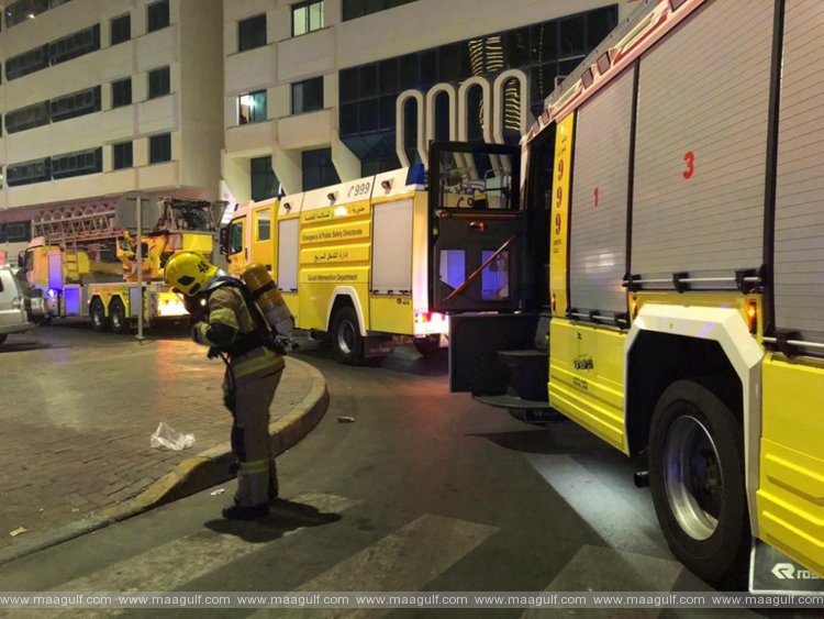 రెస్టారెంట్ స్టాఫ్ హౌసింగ్ వద్ద అగ్ని ప్రమాదం