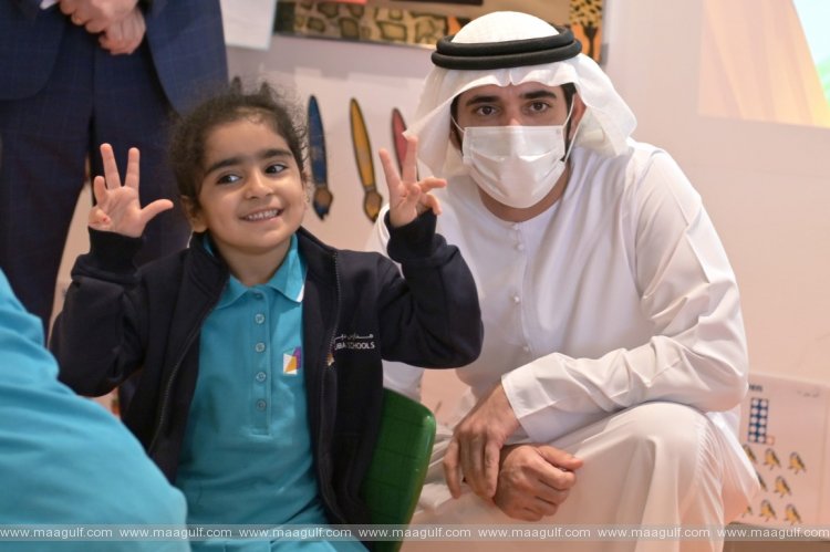 Hamadan bin Mohammed reviews the progress of the Dubai Schools project