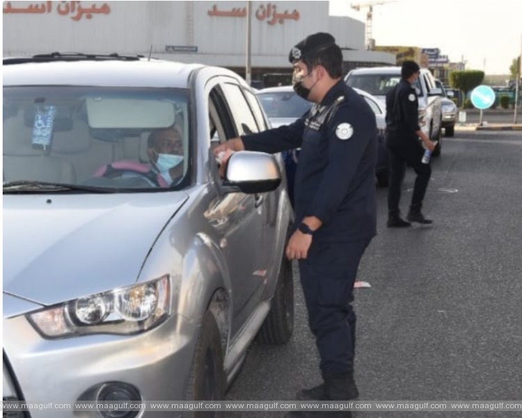 భద్రతా తనిఖీలు కొనసాగింపు, షువైఖ్‌లో 28 మంది అరెస్ట్