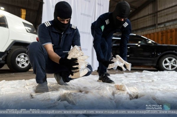 జెద్దా పోర్ట్ లో కప్టగాన్ ట్యాబ్లెట్ల స్మగ్లింగ్...స్మగ్లర్ల అరెస్ట్