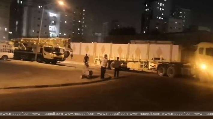 స్టేట్ ప్రాపర్టీ పైన పార్కింగ్: ఫర్వానియా నుంచి 26 కార్ల తొలగింపు