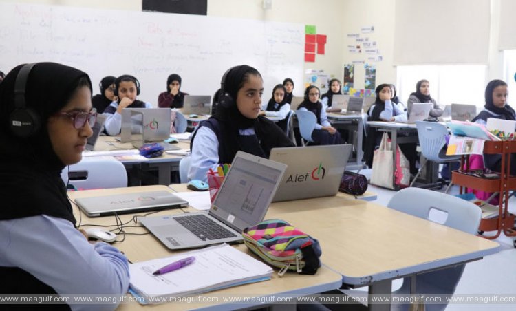 అక్టోబర్ 31 నుంచి విద్యార్థులకు ప్రత్యక్ష బోధనా విధానం