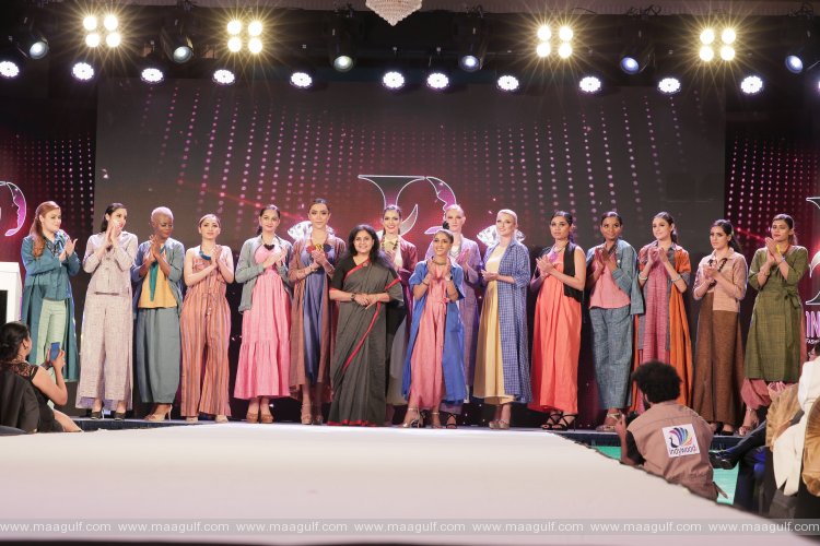 Indian\' Traditional Weaves\' take center stage at Dubai\'s Indywood Billionaires Club & Business Excellence Awards 2021