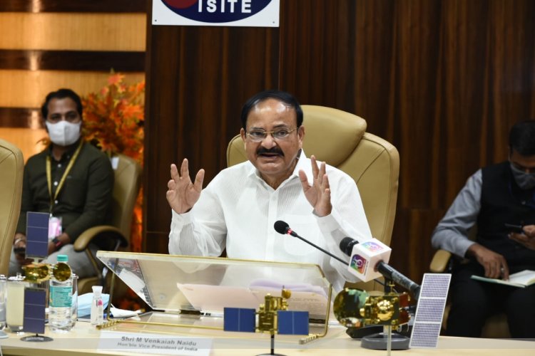 అంతరిక్ష రంగంలో తనదైన ముద్ర వేసే సామర్థ్యం భారతదేశం సొంతం: ఉపరాష్ట్రపతి