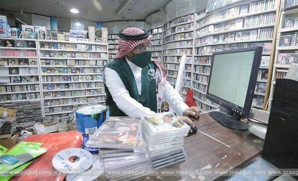 ఐపీ హక్కుల ఉల్లంఘన.. ఎలక్ట్రానిక్ పరికరాలు, రికార్డింగ్ దుకాణాలు సీజ్